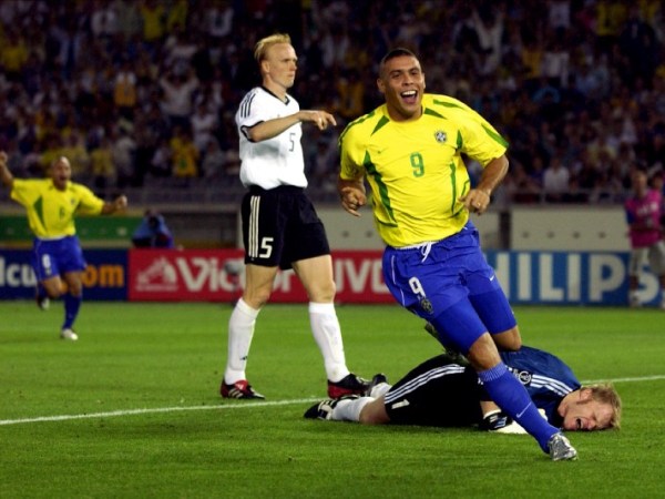 Como foi o processo de recuperação da grave lesão de Ronaldo para a Copa de&nbsp;2002