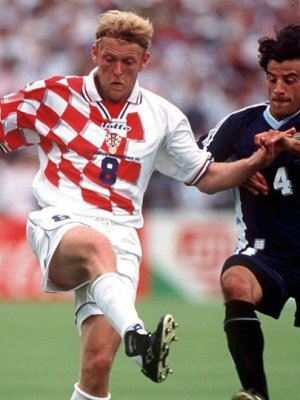 Robert Prosinečki: o único a ter marcado gols em Copa do Mundo vestindo a camisa de duas seleções&nbsp;diferentes