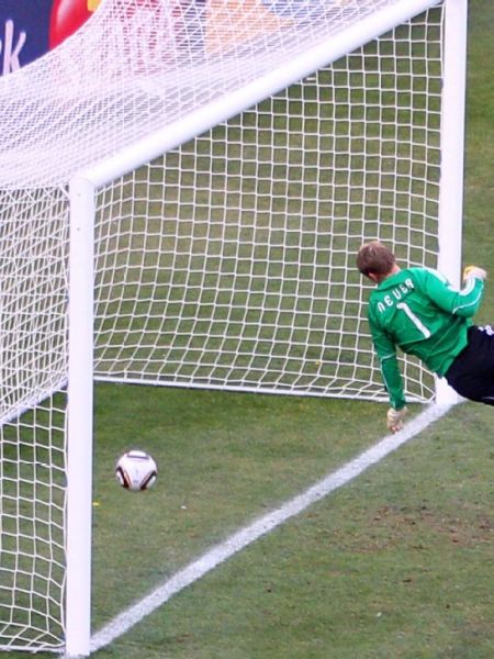 Copa de 2010: Alemanha 4 x 1 Inglaterra, Uma Vingança com Sabor de&nbsp;Polêmica