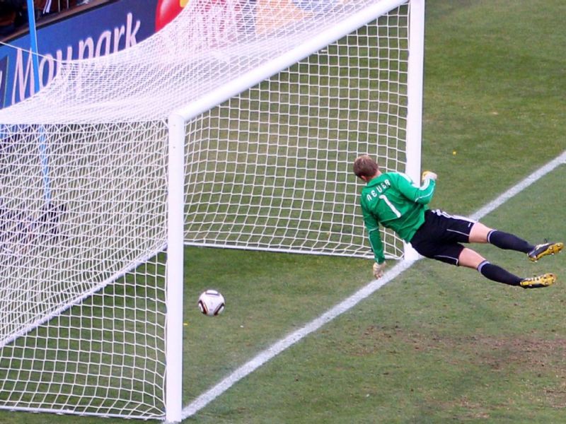 Copa de 2010: Alemanha 4 x 1 Inglaterra, Uma Vingança com Sabor de&nbsp;Polêmica