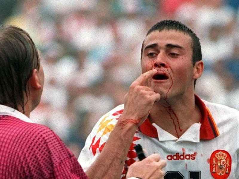 O Nariz Quebrado e a Polêmica entre Luis Enrique e Tassotti na Copa de&nbsp;94